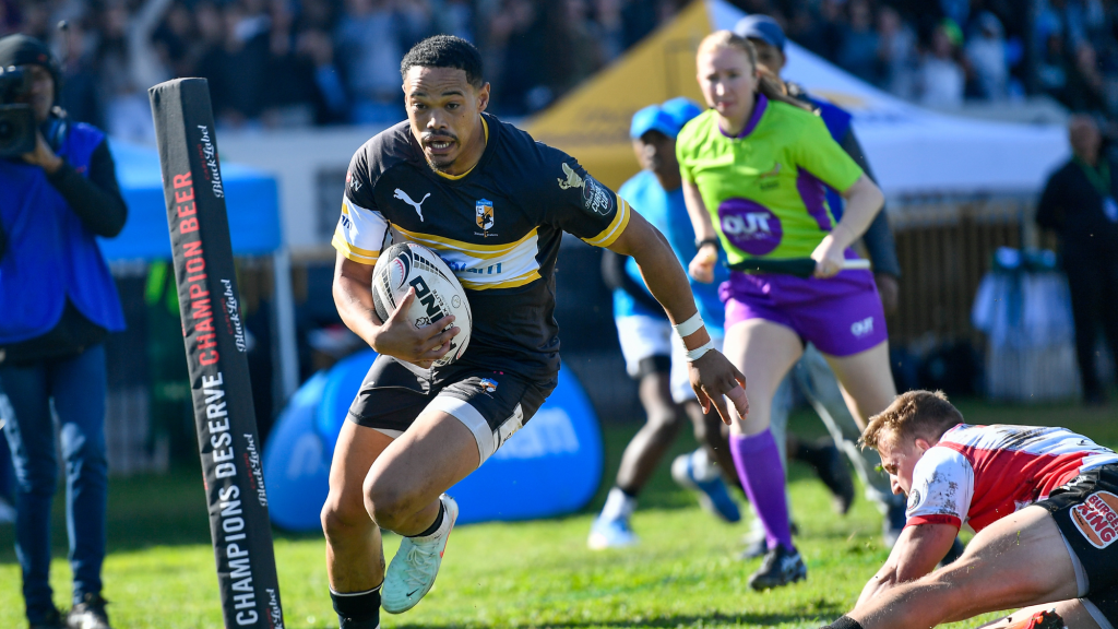 WELLINGTON, SOUTH AFRICA - AUGUST 10: Donavan Don of the Sanlam Boland Cavaliers scores a try during the Carling Currie Cup match between Sanlam Boland Cavaliers and Fidelity ADT Lions at Sanlam Boland Stadium on August 10, 2025 in Wellington, South Africa. (Photo by Ashley Vlotman/Gallo Images)